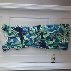 EUC Calvin Klein Sleeveless Floral Dress